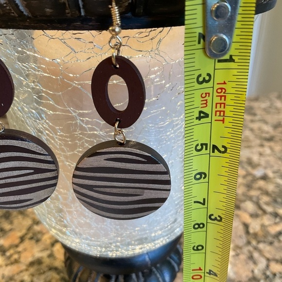 Circular Wooden  Fierce Animal Print Dangle Drop Earrings - Picture 4 of 4